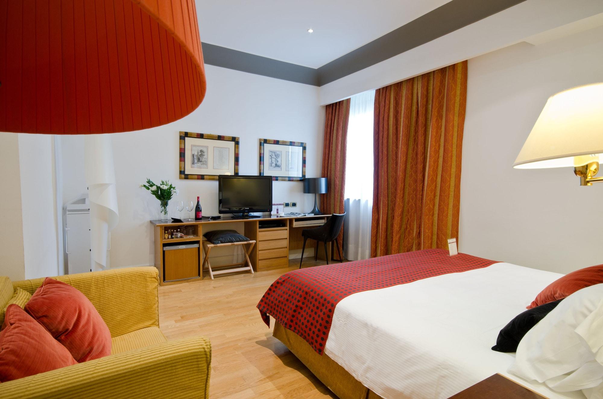 Renewed Hotel Plaza Opéra Palermo Buitenkant foto